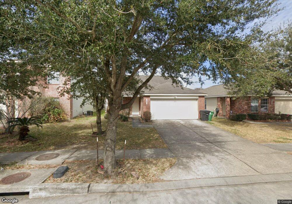 8811 Rainesville Ln, Houston, TX 77075 - photo 1