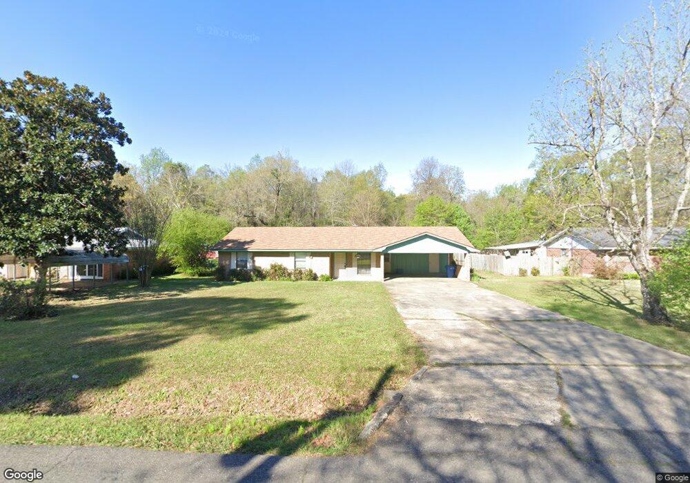 813 1/2 S Cypress St, Vivian, LA 71082 - photo 1