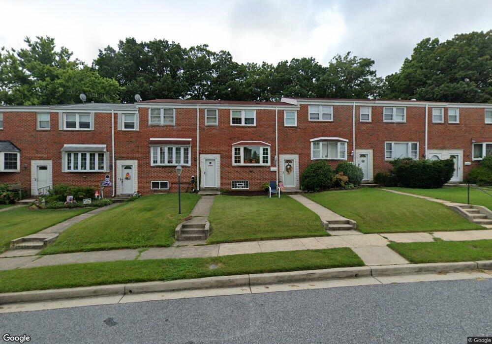 977 Circle Dr, Halethorpe, MD 21227 - photo 1