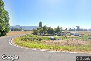 3 S Welcome Slough Rd, Cathlamet, WA 98612
