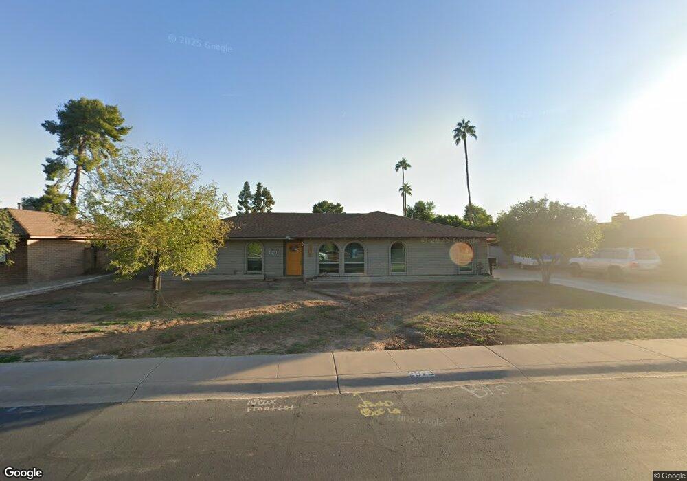 2075 E Manhatton Dr, Tempe, AZ 85282 - photo 1