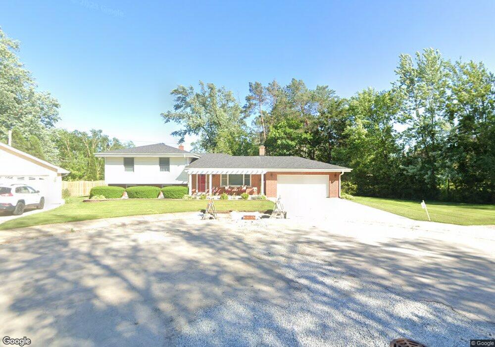 447 N Myrtle Ave, Elmhurst, IL 60126 - photo 1