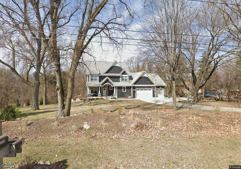 4224 Wilson St, Minnetonka, MN 55345 - photo 1