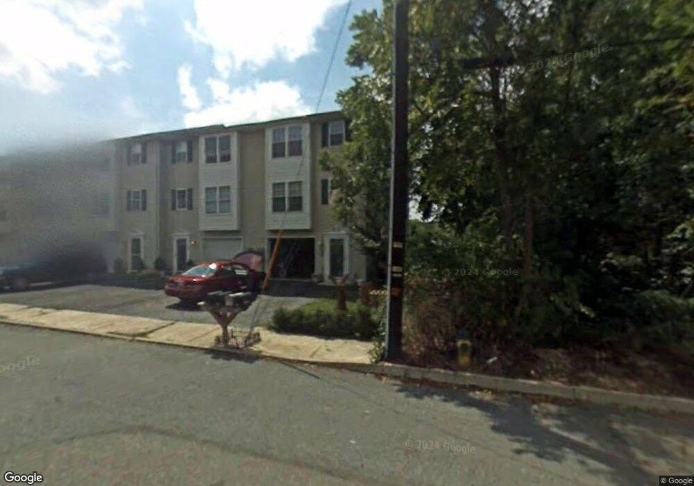 738 Williams Ave, Walnutport, PA 18088 - photo 1