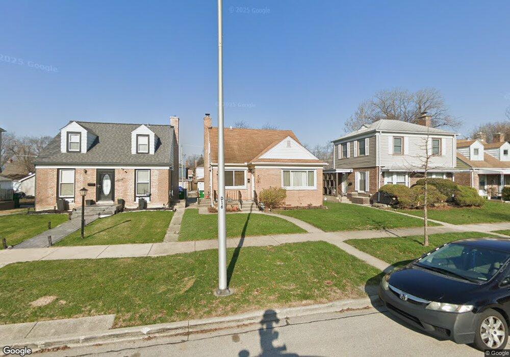 704 Manchester Ave, Westchester, IL 60154 - photo 1
