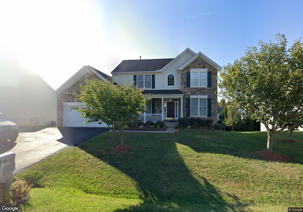 10230 Saddlebrooke Ln, Hagerstown, MD 21740 - photo 1