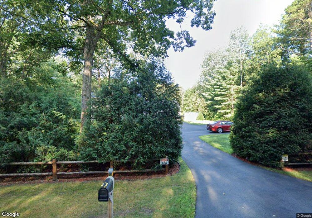 28 Seaverns Bridge Rd, Amherst, NH 03031 - photo 1