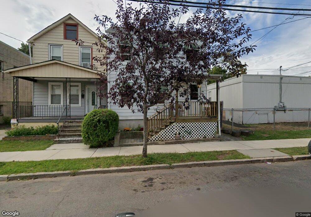 190 Hale St, New Brunswick, NJ 08901 - photo 1