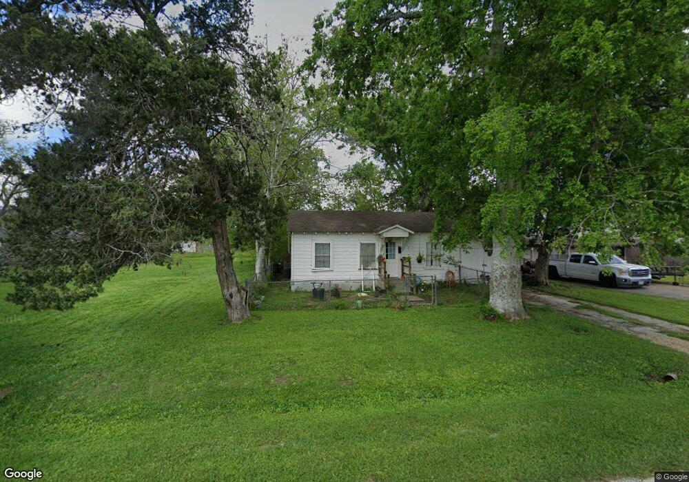 2917 3rd St, Bay City, TX 77414 - photo 1