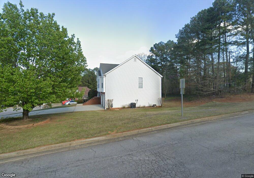 7560 Chads Cir, Jonesboro, GA 30236 - photo 1