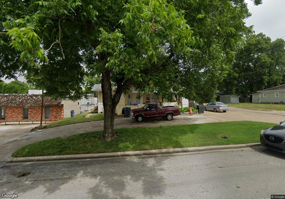 1112 E St NW, Ardmore, OK 73401 - photo 1