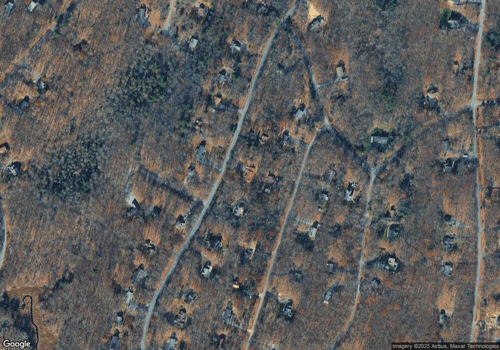 140 Arbutus Ln, Milford, PA 18337 - photo 1