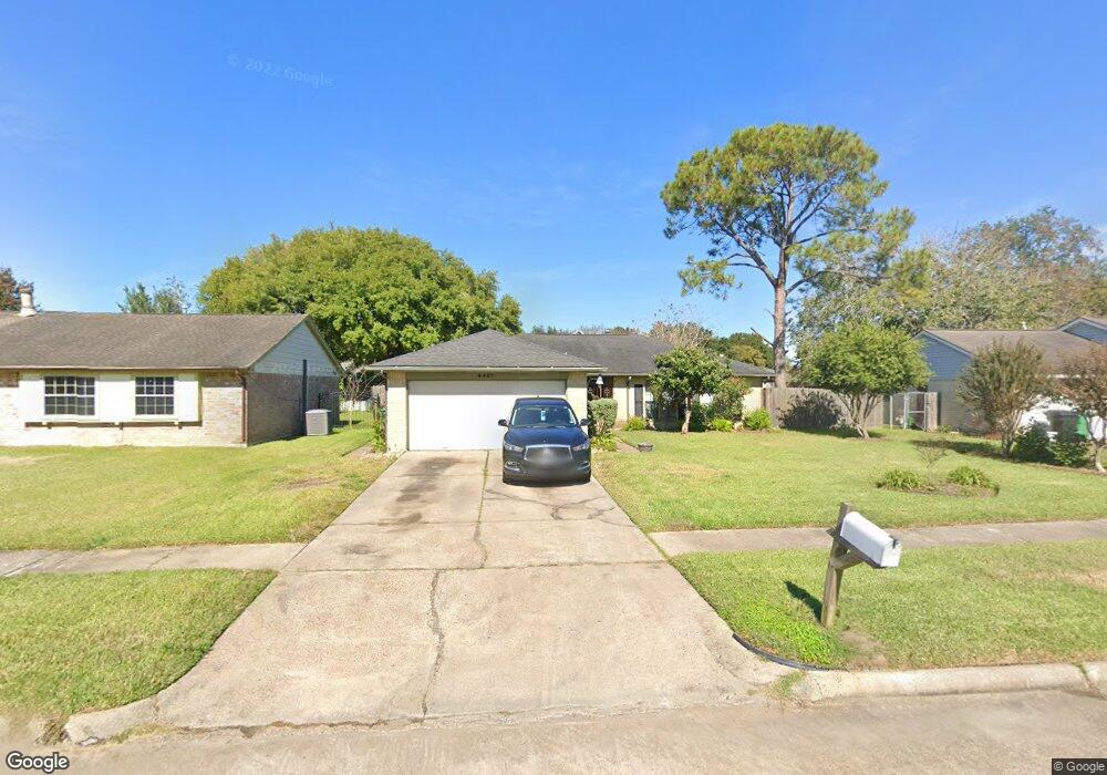 8431 Gulfwood Ln, Houston, TX 77075 - photo 1