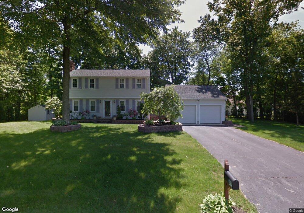 42 Magna Rd, Methuen, MA 01844 - photo 1