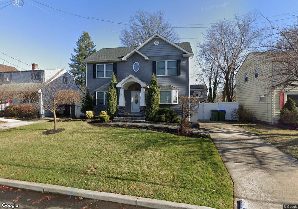 55 Schuyler Dr, Edison, NJ 08817 - photo 1