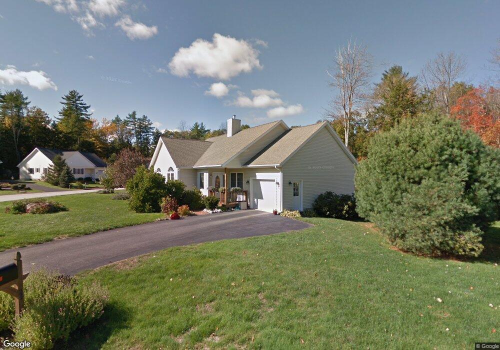 28 Briallia Cir, Newmarket, NH 03857 - photo 1