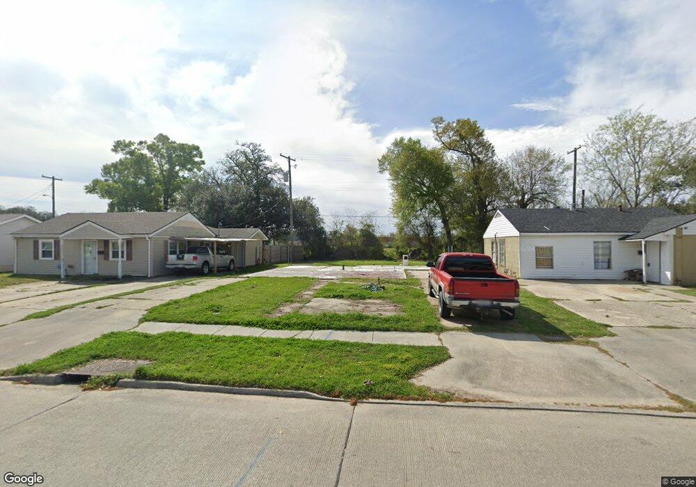 1820 8th Ave, Lake Charles, LA 70601 - photo 1