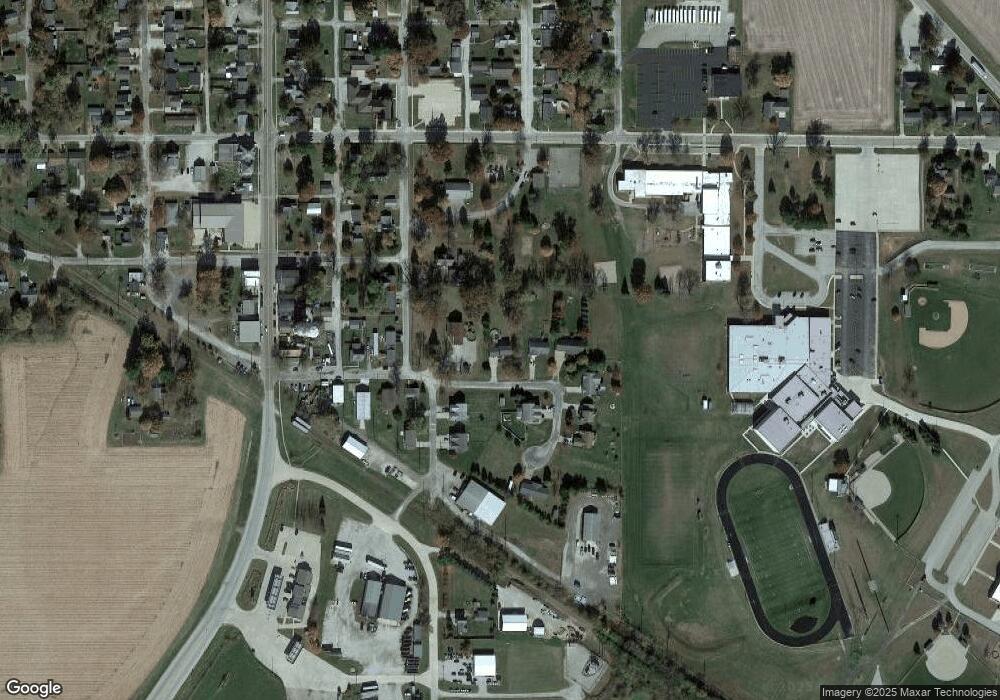 302 E Franklin St, Downs, IL 61736 - photo 1