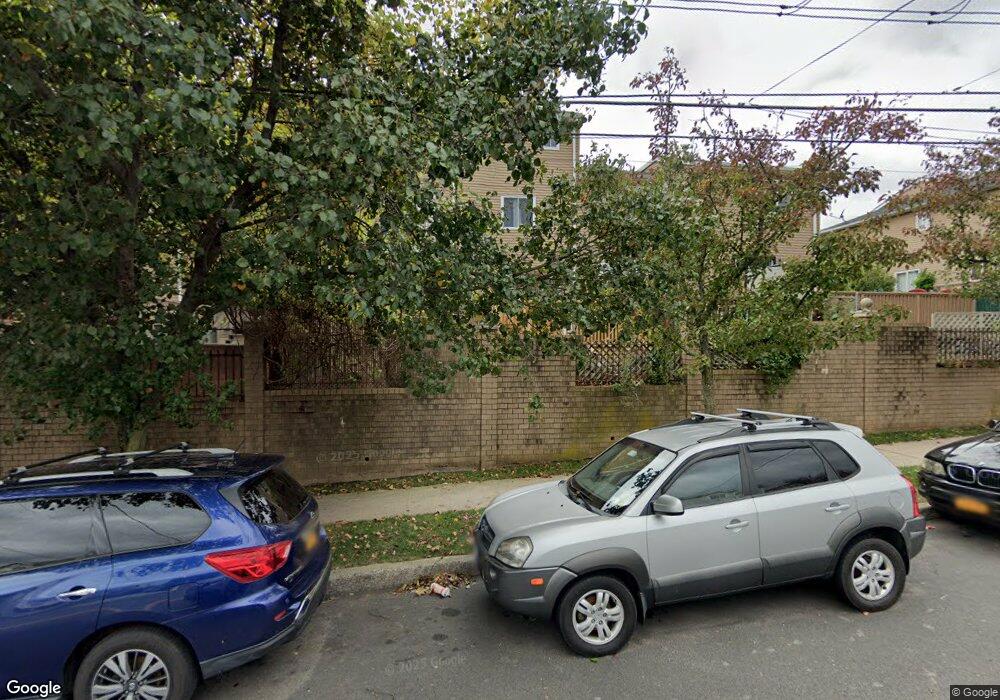 157 Skyline Dr, Staten Island, NY 10304 - photo 1