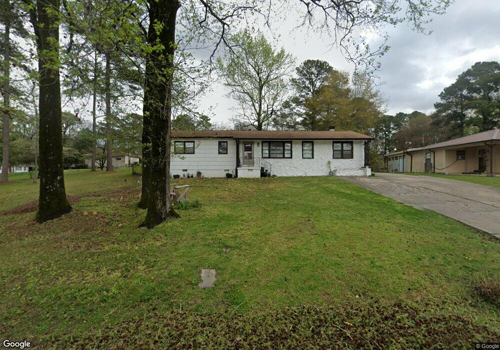 1823 2nd St NW, Center Point, AL 35215 - photo 1