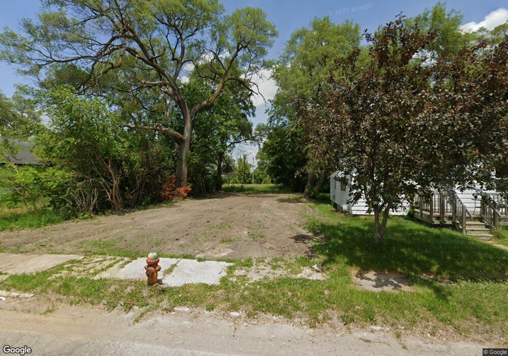 2013 Leith St, Flint, MI 48506 - photo 1