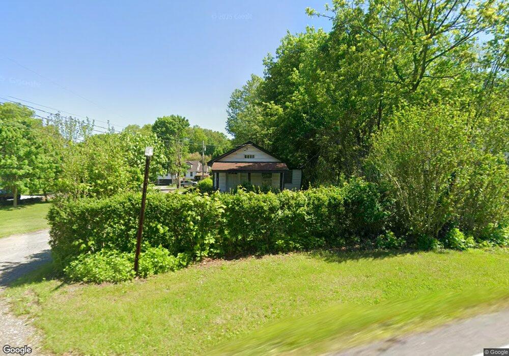 2 Alice Ln, Wappingers Falls, NY 12590 - photo 1