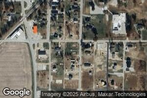 704 S Main St, Sullivan, IN 47882