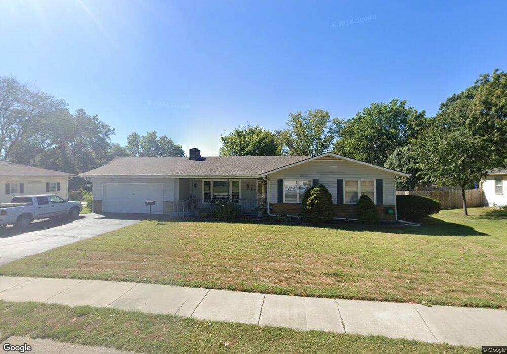 800 NW B St, Blue Springs, MO 64015 - photo 1