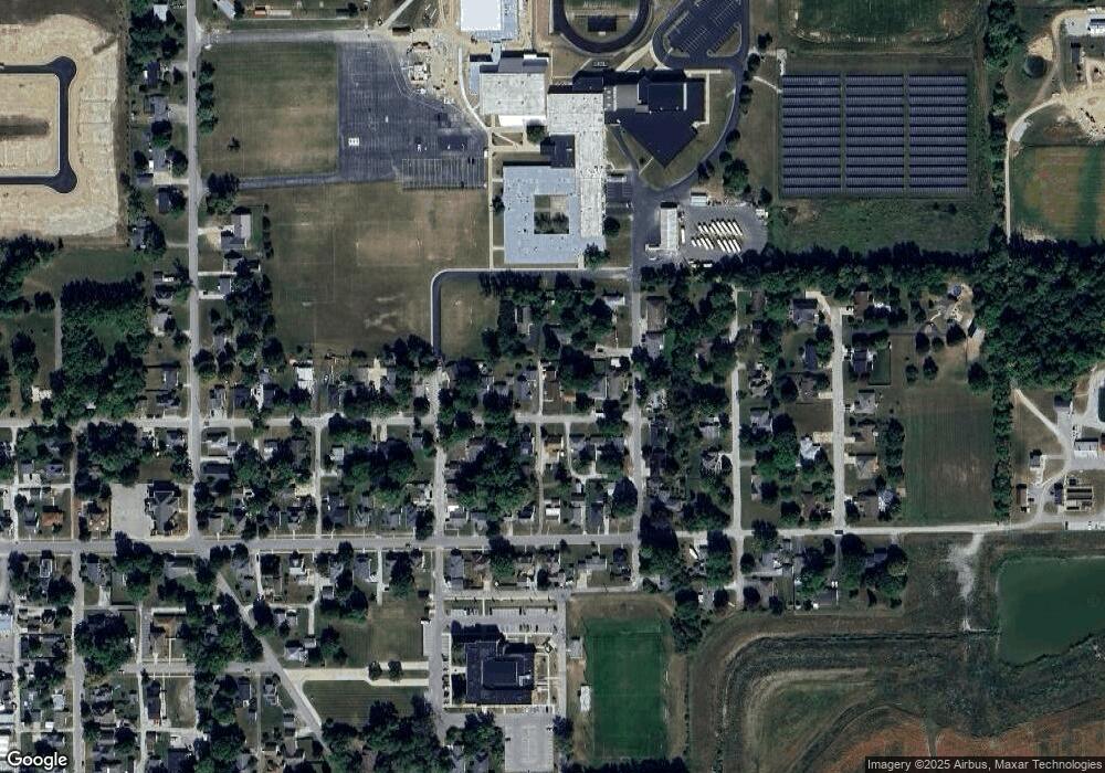 507 1/2 E 1st St, Sheridan, IN 46069 - photo 1