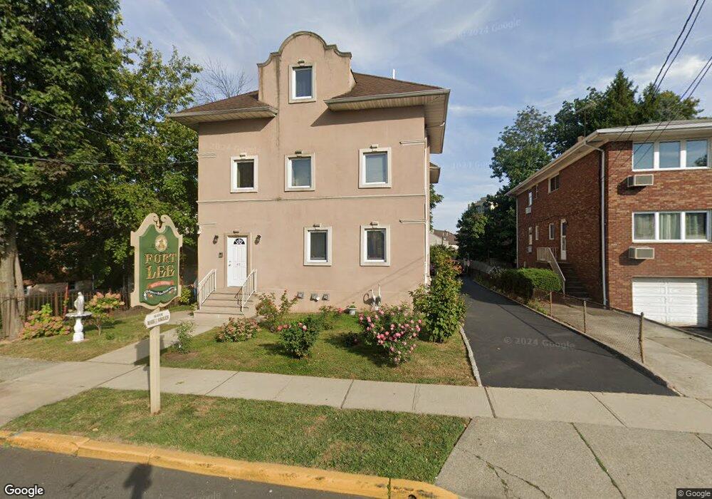 812 Anderson Ave, Fort Lee, NJ 07024 - photo 1