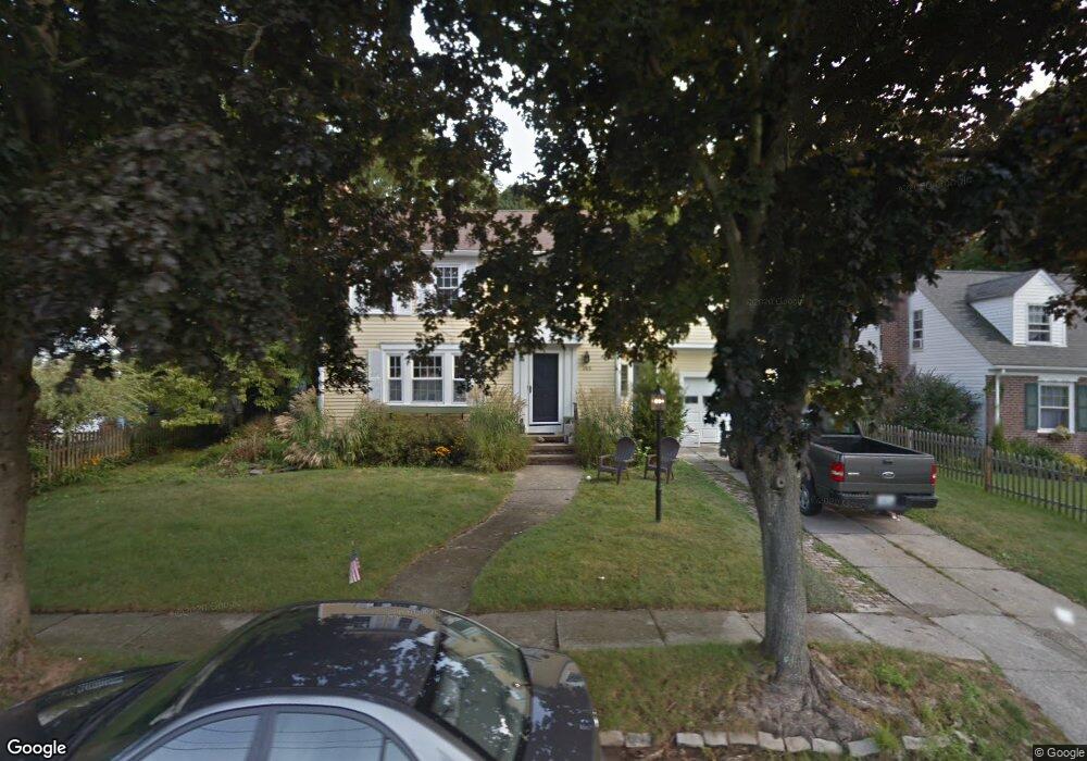 143 Audubon Rd, Warwick, RI 02888 - photo 1