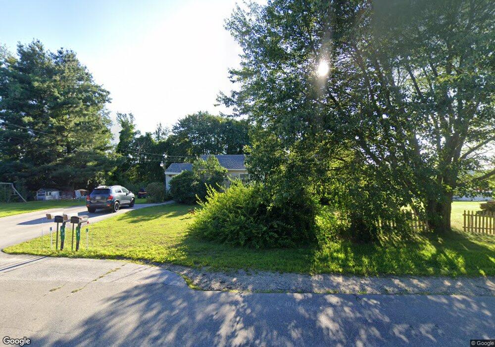 62 Pleasant St, Hooksett, NH 03106 - photo 1