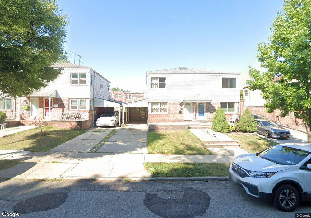 69-10 199th St, Flushing, NY 11365 - photo 1