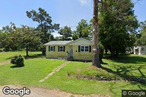 212 E Harrison Ave, Gillett, AR 72055