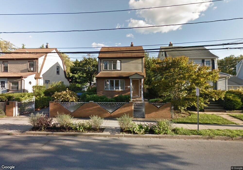 100 Roosevelt Ave, Valley Stream, NY 11581 - photo 1