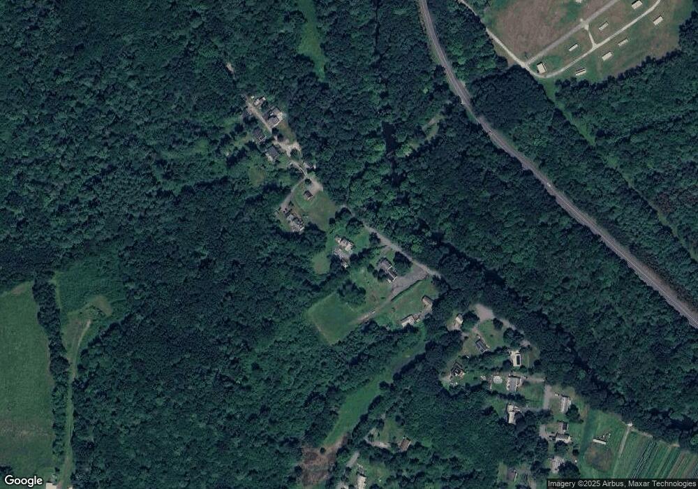 266 Ponakin Rd, Lancaster, MA 01523 - photo 1