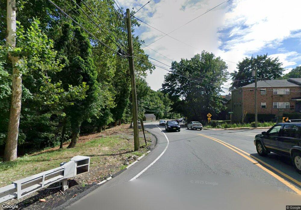 7605 River Rd unit 1023, Edgewater, NJ 07020 - photo 1