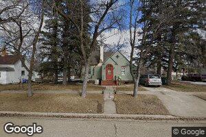 305 1st St S, Fessenden, ND 58438