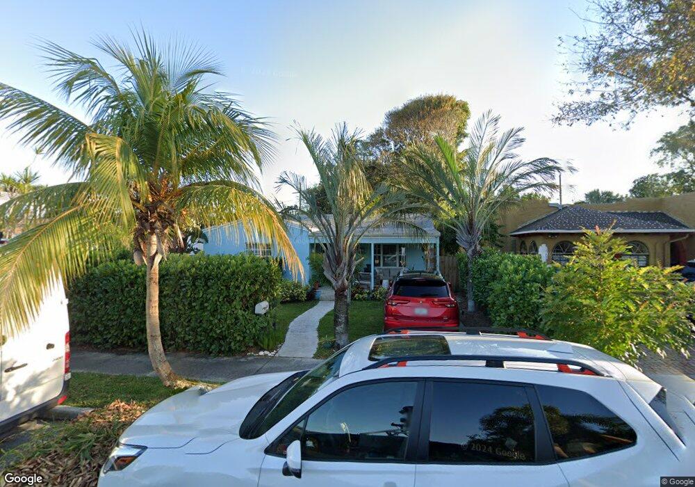 426 34th St unit 1/2, West Palm Beach, FL 33407 - photo 1