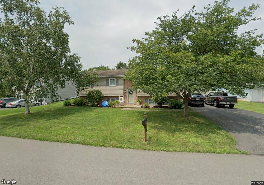 718 Terrace Dr, Lewisburg, PA 17837 - photo 1