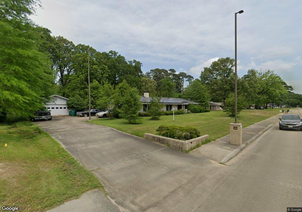 3720 Galleria Oaks Dr, Texarkana, TX 75503 - photo 1