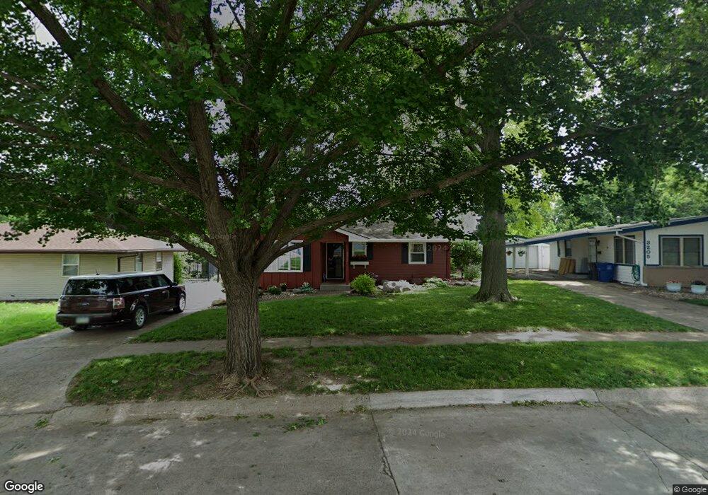 3211 E 25th Ct, Des Moines, IA 50317 - photo 1