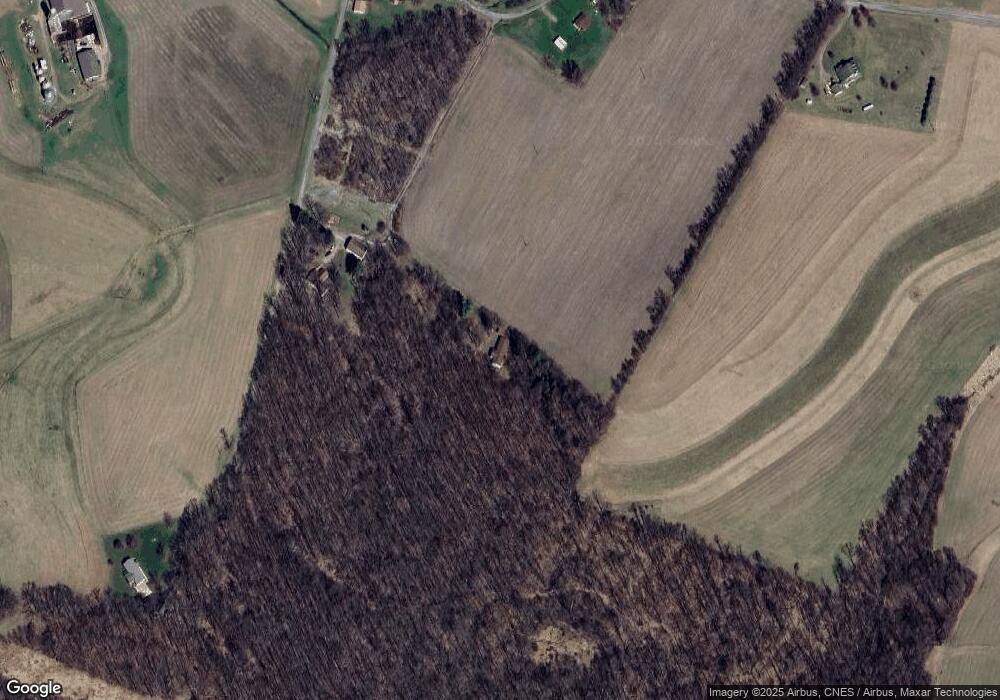 2010 Laurel Rd, Shelocta, PA 15774 - photo 1