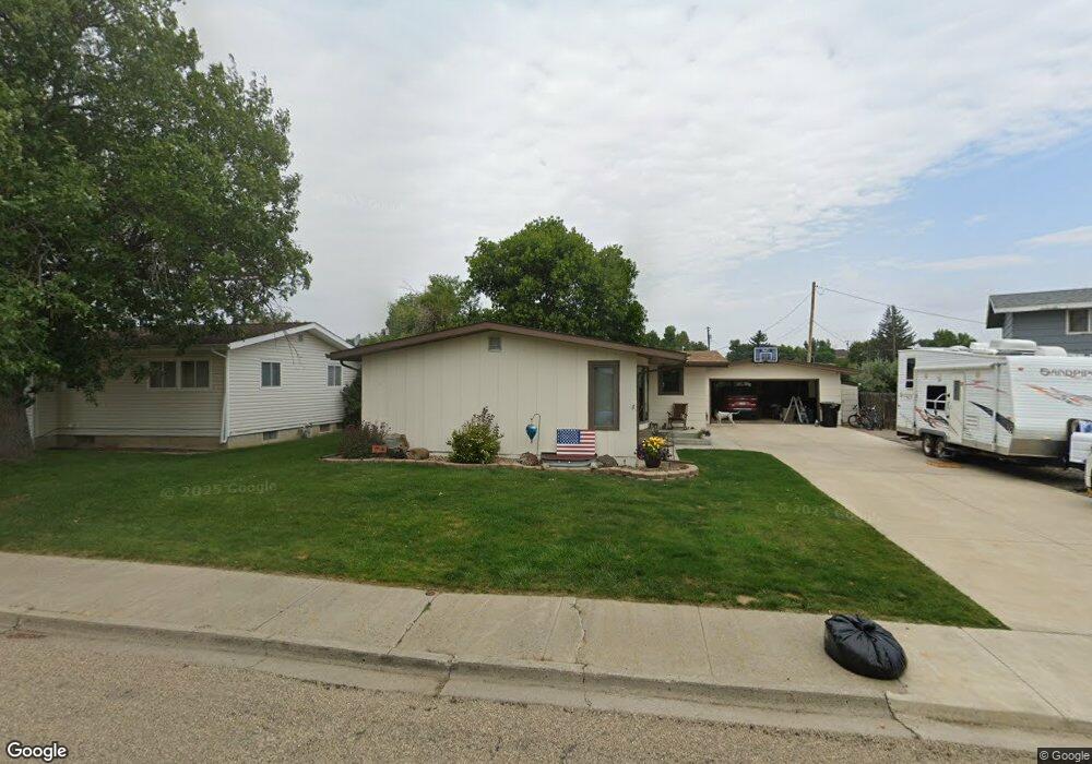 341 Sagebrush Dr, Havre, MT 59501 - photo 1