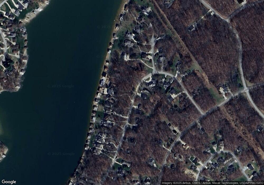 923 Kingsway Cir, Howard, OH 43028 - photo 1