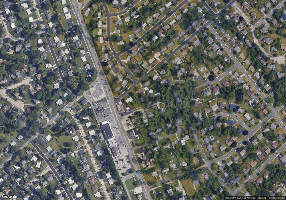 520 W Park Way, Broomall, PA 19008 - photo 1