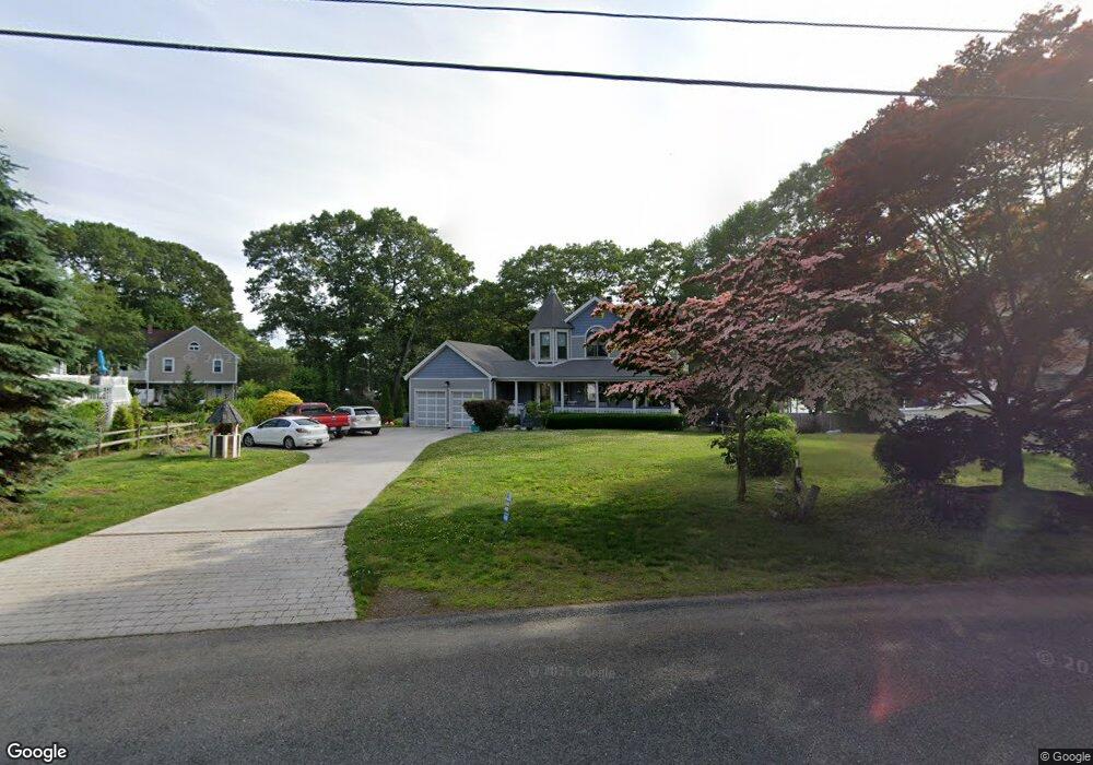 182 Riverdell Dr, Saunderstown, RI 02874 - photo 1