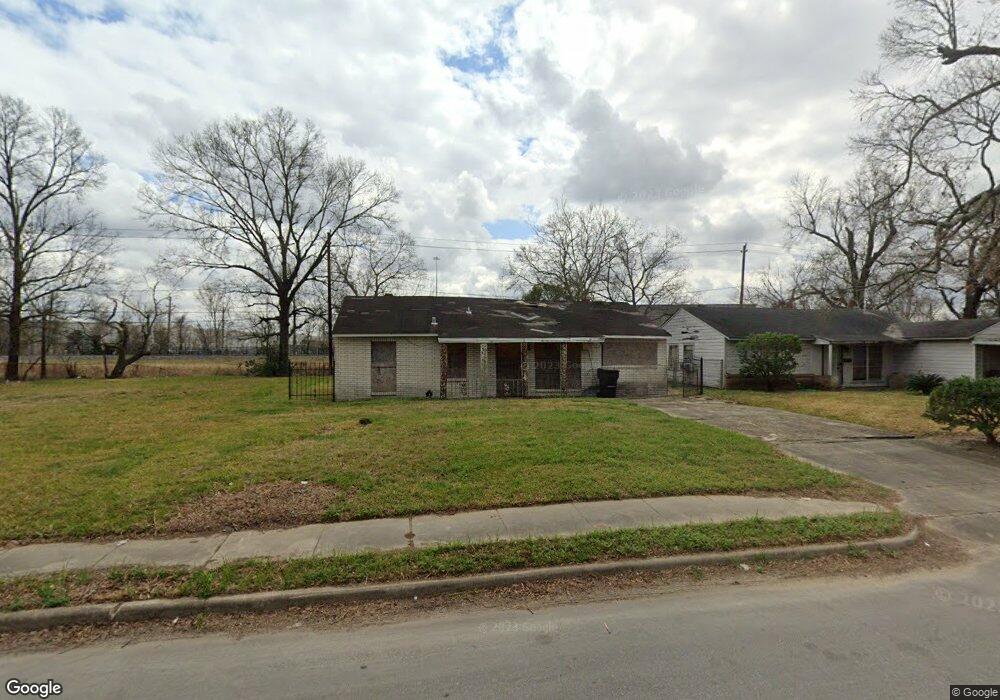 6331 Beekman Rd, Houston, TX 77021 - photo 1