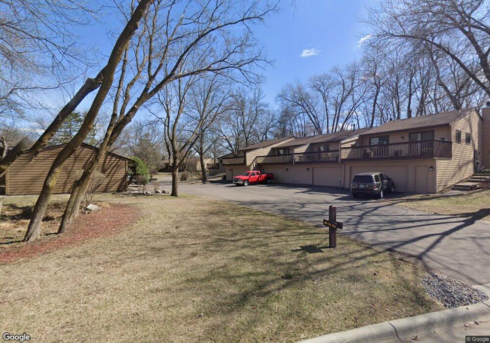 108 W Eagle Lake Dr, Maple Grove, MN 55369 - photo 1