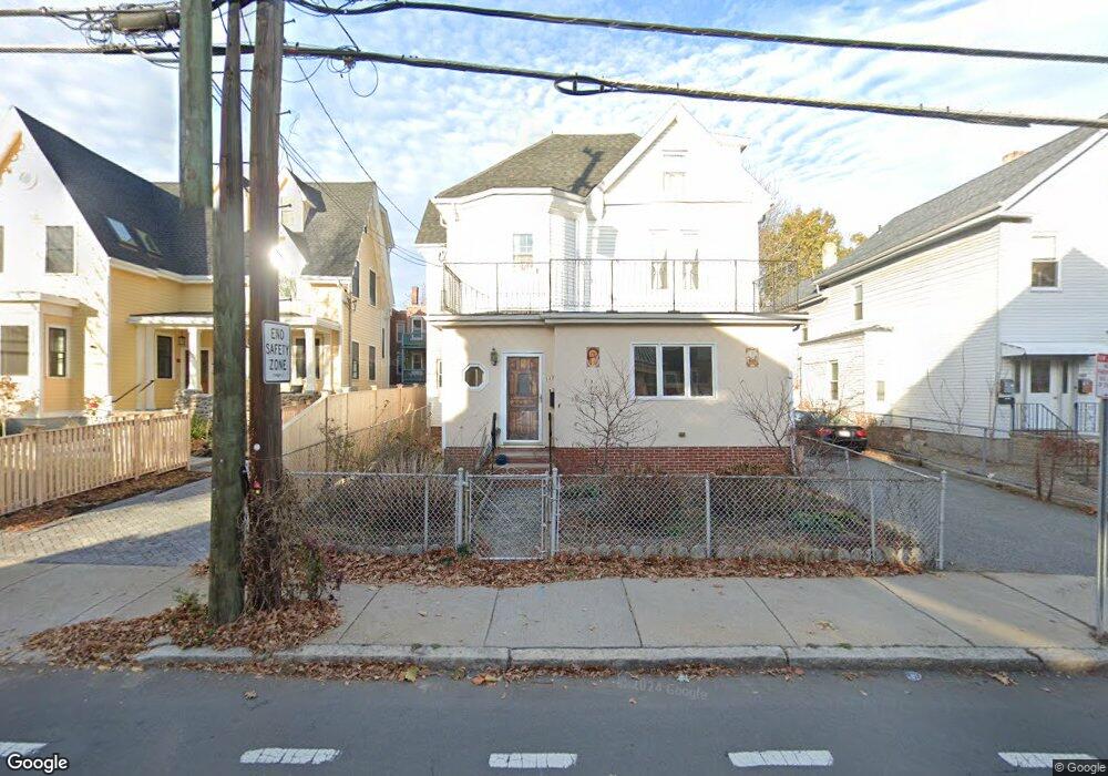 133 Summer St unit 12R, Somerville, MA 02143 - photo 1